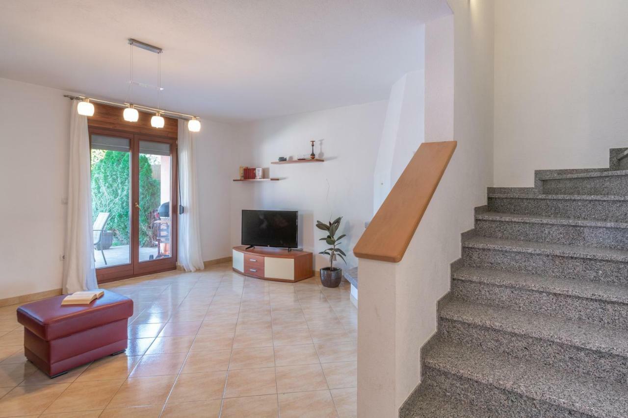 Ferienhaus Mary Ližnjan Dış mekan fotoğraf